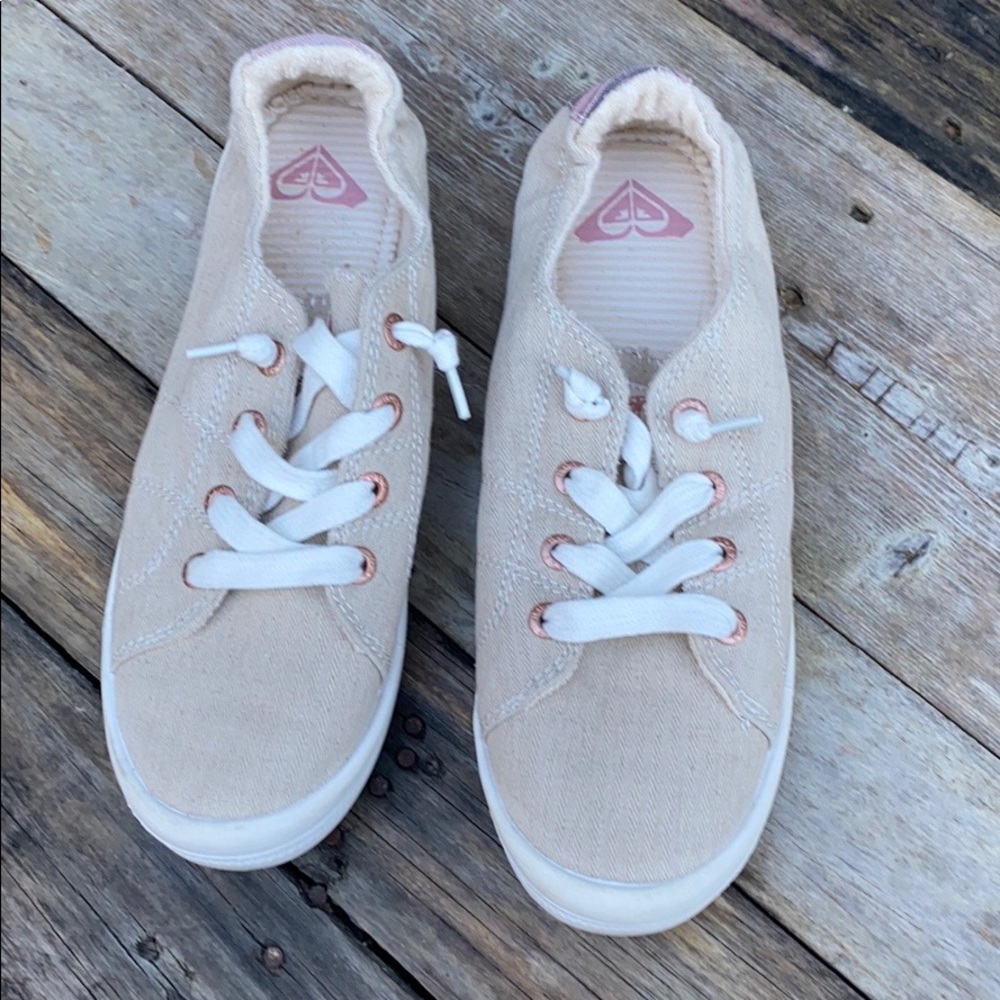 Roxy | Rory Tan Slip On Shoes size 8